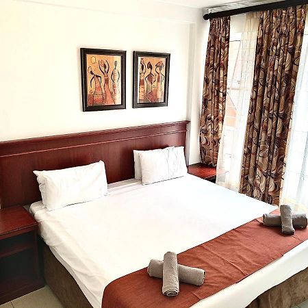 Emakhosini Self-Catering Apartments 德班 外观 照片