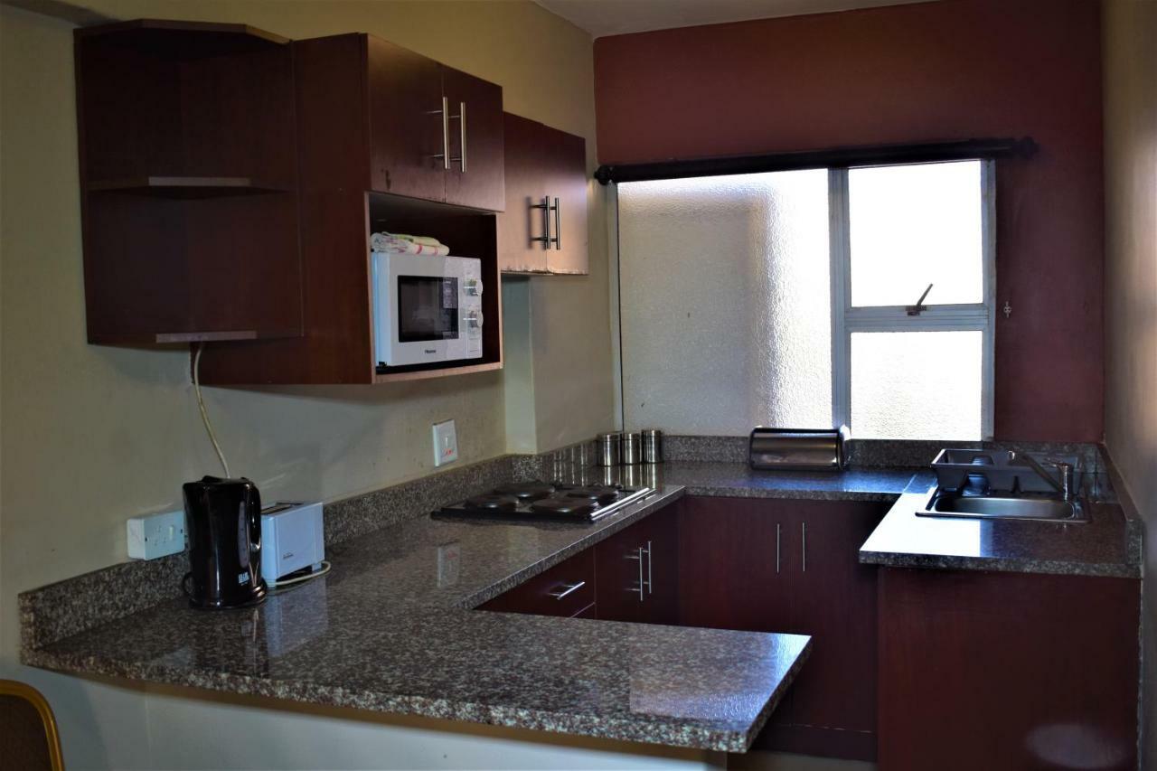 Emakhosini Self-Catering Apartments 德班 外观 照片